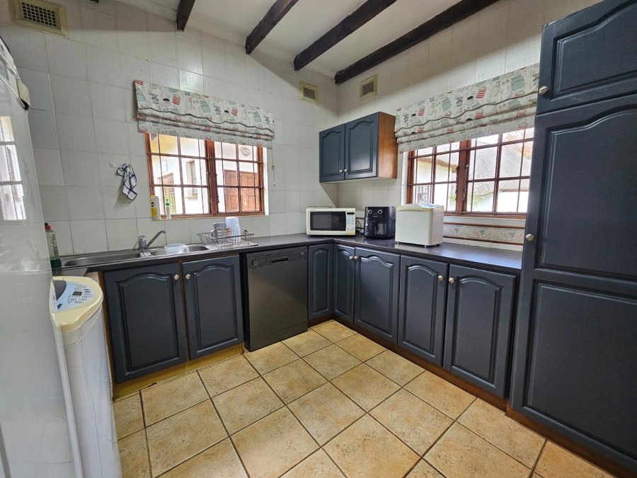 4 Bedroom Property for Sale in Rosetta KwaZulu-Natal