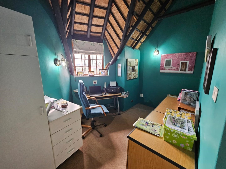 4 Bedroom Property for Sale in Rosetta KwaZulu-Natal
