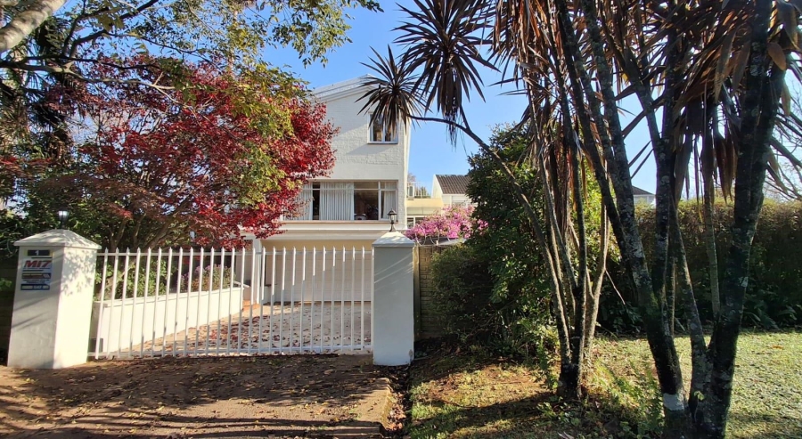 5 Bedroom Property for Sale in Greendale KwaZulu-Natal