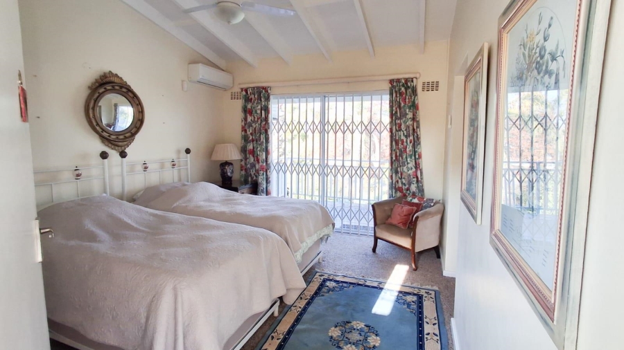 5 Bedroom Property for Sale in Greendale KwaZulu-Natal