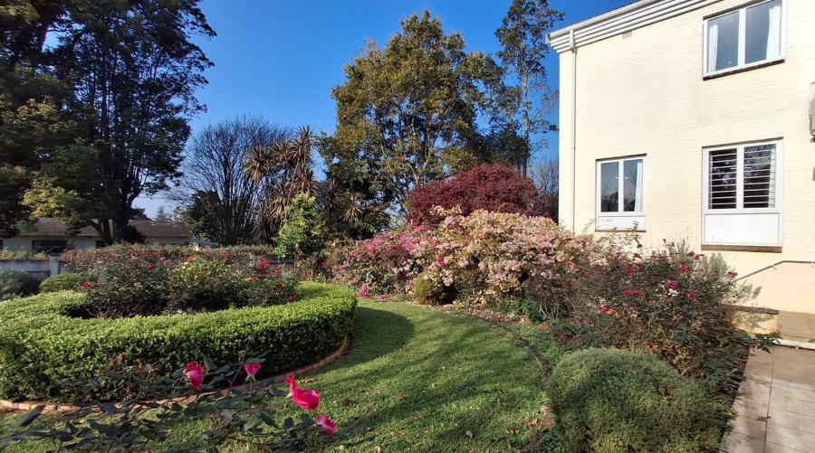 5 Bedroom Property for Sale in Greendale KwaZulu-Natal