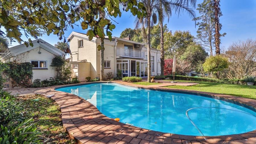 5 Bedroom Property for Sale in Greendale KwaZulu-Natal