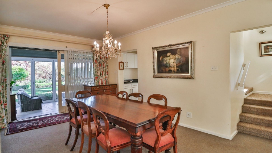 5 Bedroom Property for Sale in Greendale KwaZulu-Natal