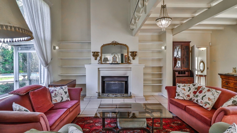 5 Bedroom Property for Sale in Greendale KwaZulu-Natal