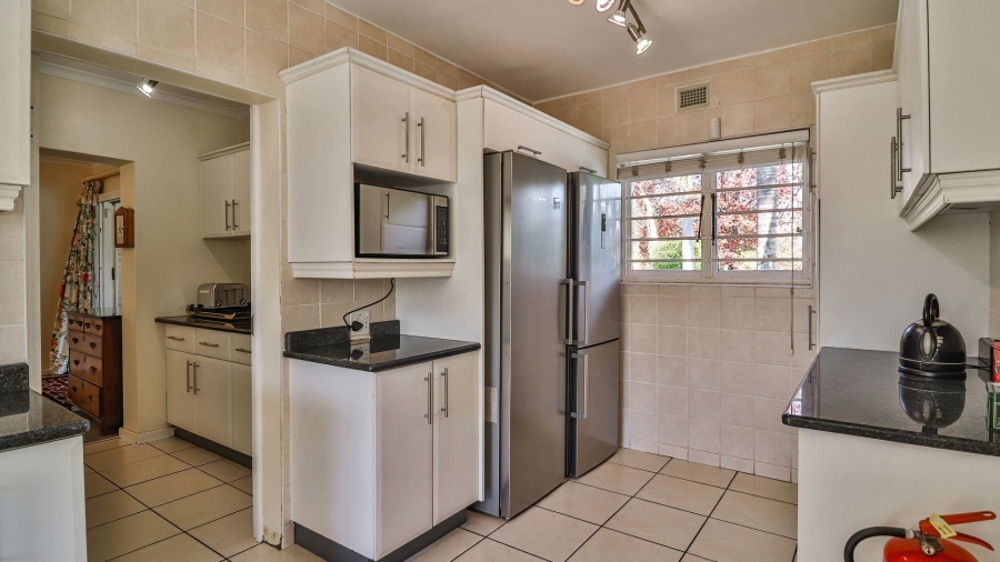 5 Bedroom Property for Sale in Greendale KwaZulu-Natal