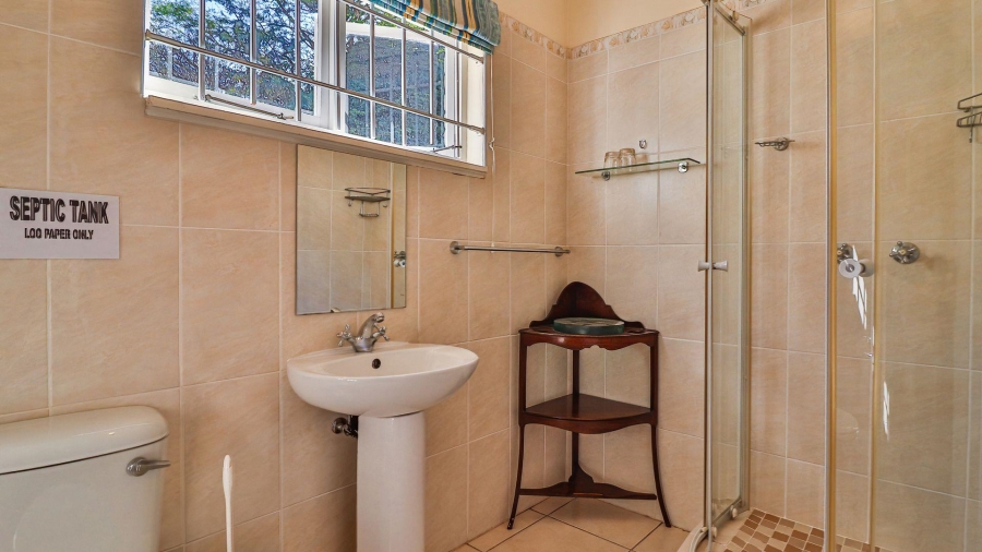 5 Bedroom Property for Sale in Greendale KwaZulu-Natal