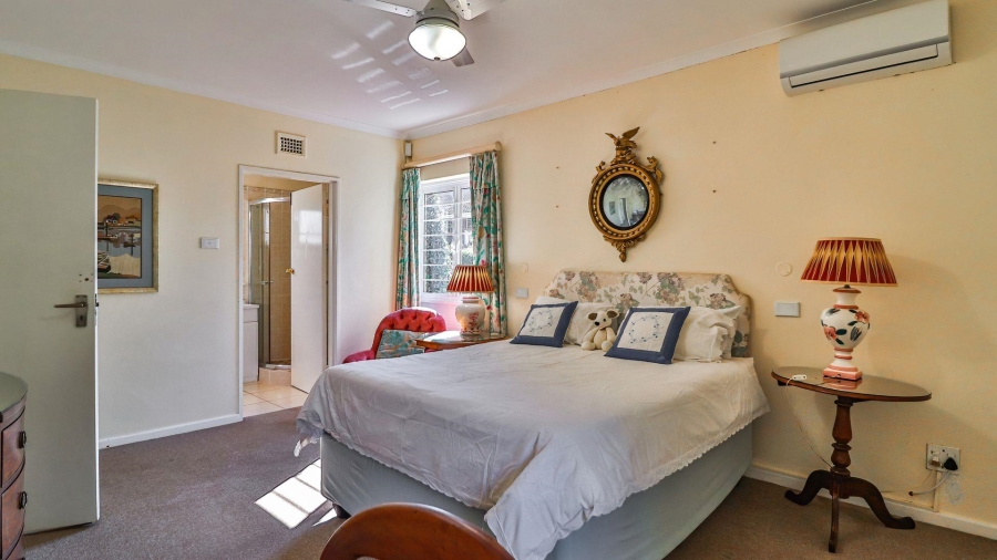 5 Bedroom Property for Sale in Greendale KwaZulu-Natal
