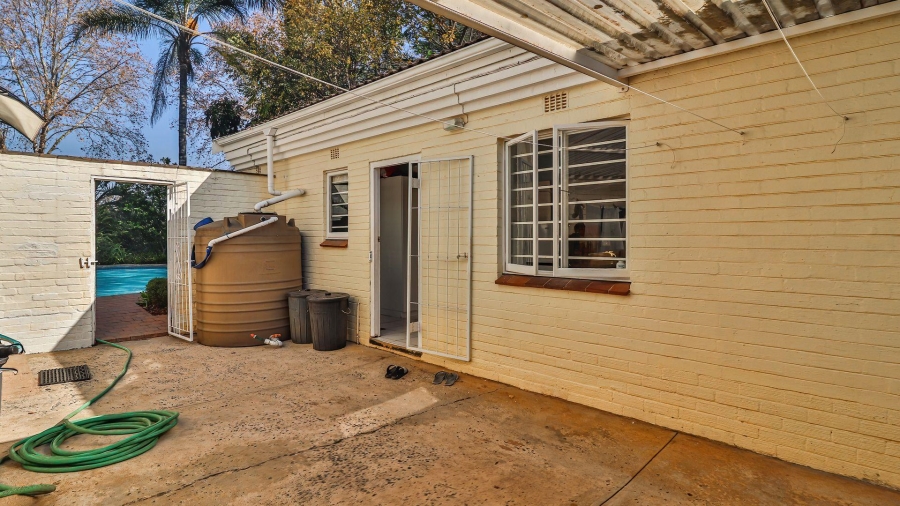 5 Bedroom Property for Sale in Greendale KwaZulu-Natal