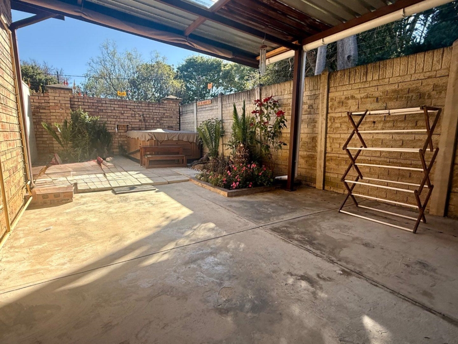 2 Bedroom Property for Sale in Vryheid KwaZulu-Natal