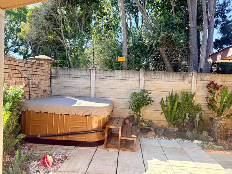 2 Bedroom Property for Sale in Vryheid KwaZulu-Natal