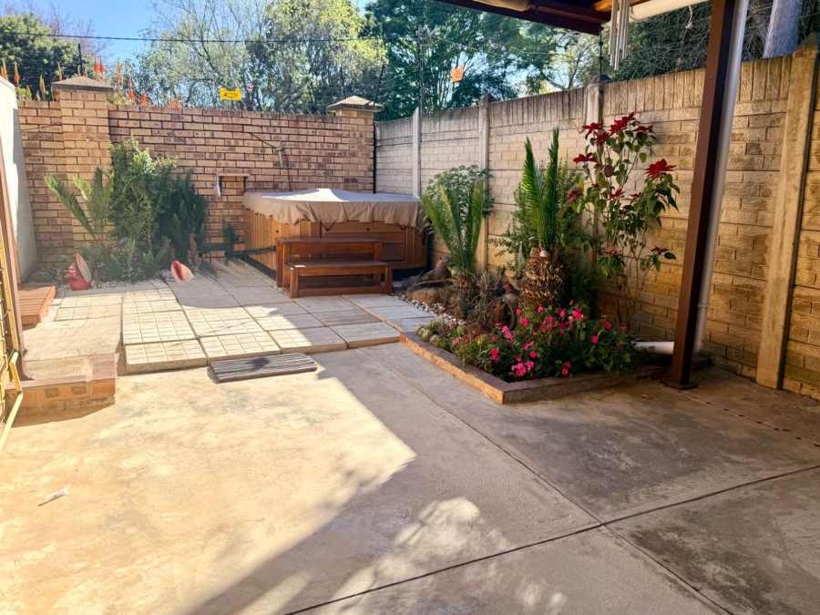 2 Bedroom Property for Sale in Vryheid KwaZulu-Natal