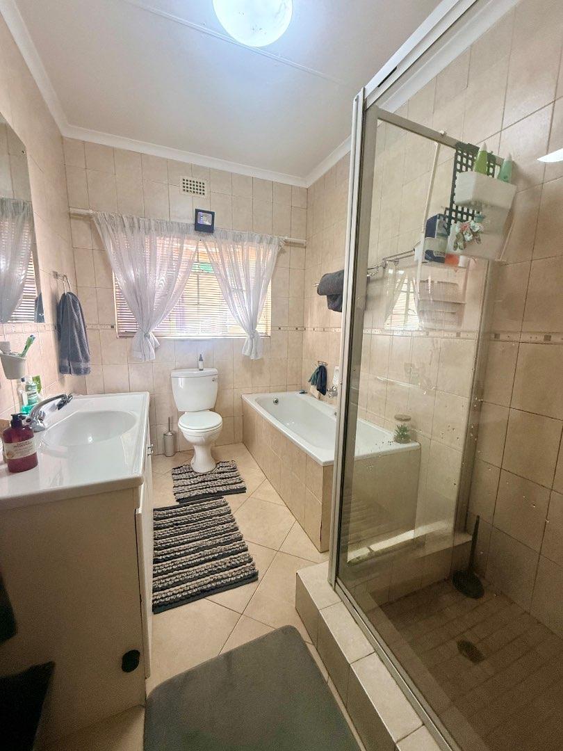 2 Bedroom Property for Sale in Vryheid KwaZulu-Natal