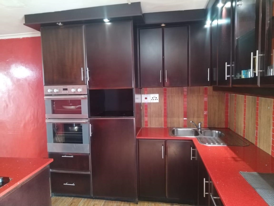 3 Bedroom Property for Sale in Newlands East KwaZulu-Natal