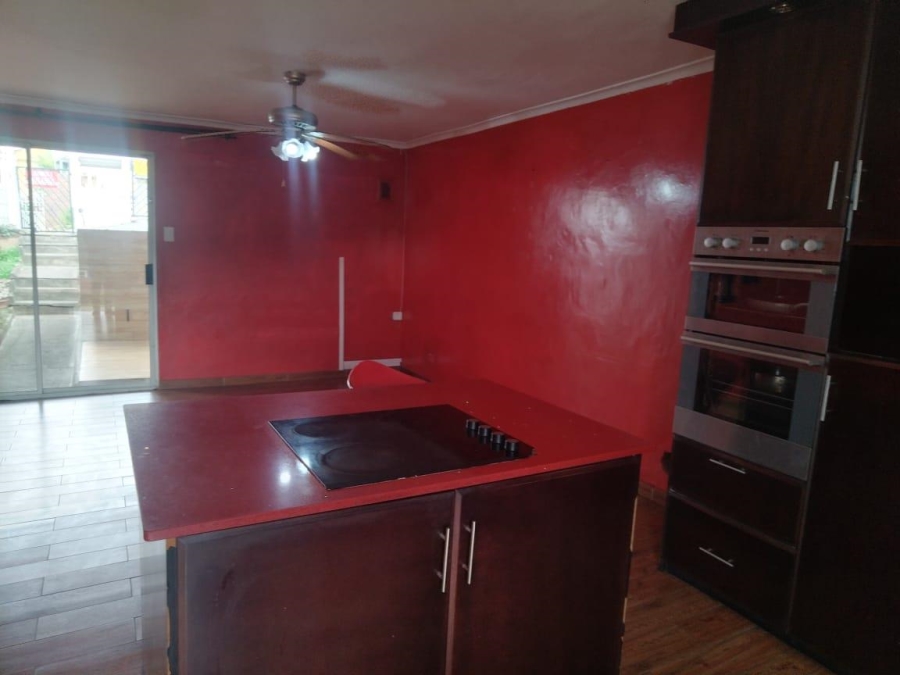 3 Bedroom Property for Sale in Newlands East KwaZulu-Natal