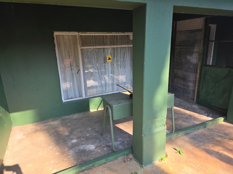 3 Bedroom Property for Sale in Louwsburg KwaZulu-Natal