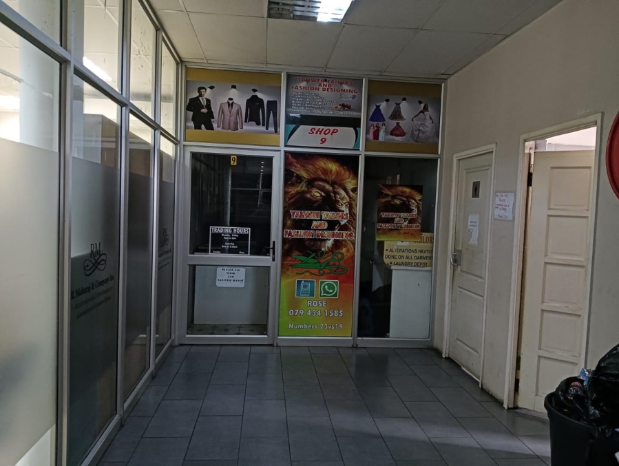 To Let Commercial Property for Rent in Phoenix KwaZulu-Natal