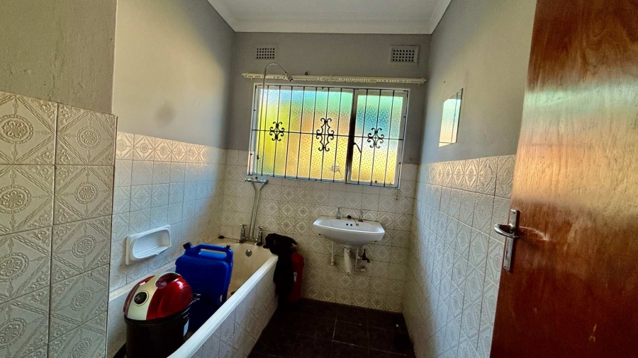 Commercial Property for Sale in Howick KwaZulu-Natal