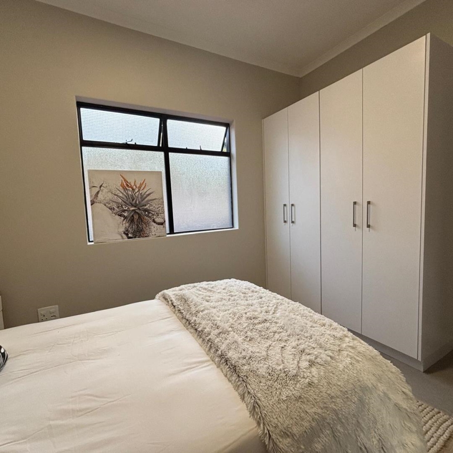 2 Bedroom Property for Sale in Waterfall KwaZulu-Natal