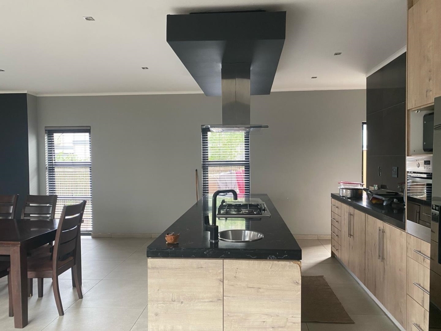 4 Bedroom Property for Sale in Palm Lakes Estate KwaZulu-Natal