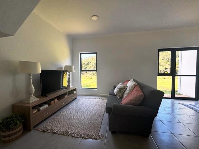 2 Bedroom Property for Sale in Waterfall KwaZulu-Natal