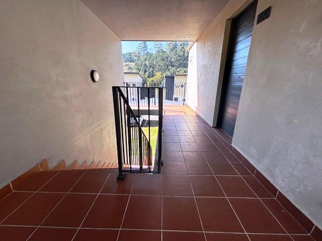 2 Bedroom Property for Sale in Waterfall KwaZulu-Natal