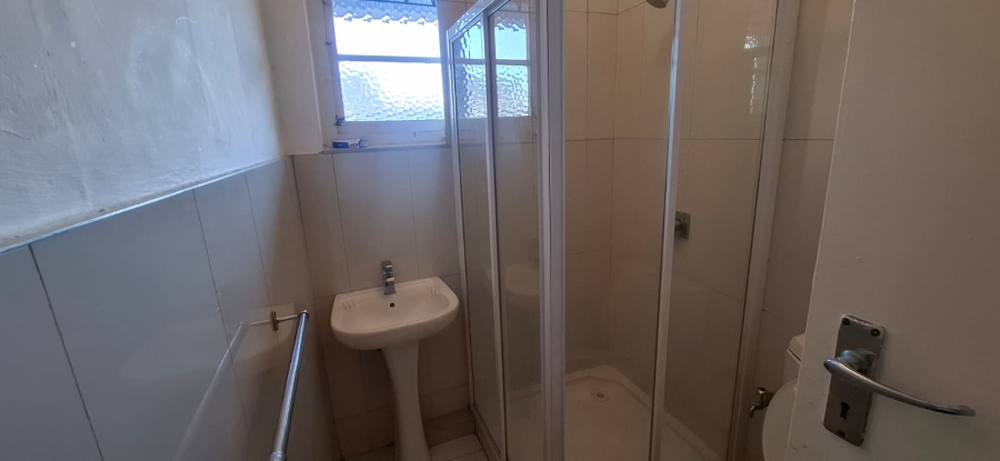 To Let Commercial Property for Rent in Stamford Hill KwaZulu-Natal