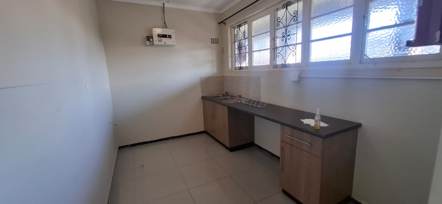 To Let Commercial Property for Rent in Stamford Hill KwaZulu-Natal