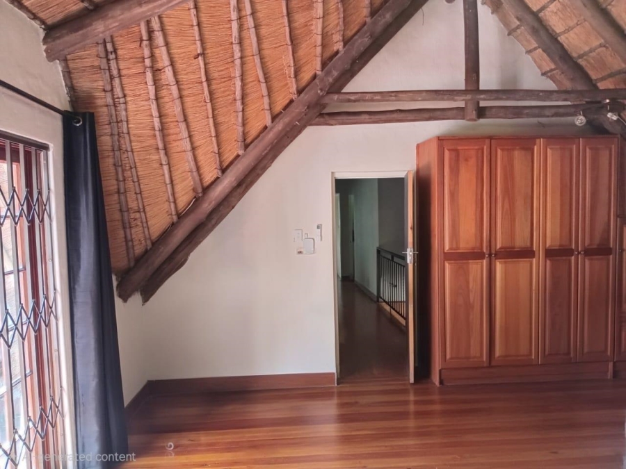 4 Bedroom Property for Sale in Meer En See KwaZulu-Natal