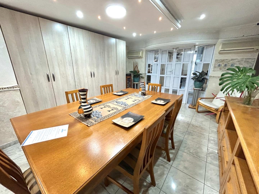4 Bedroom Property for Sale in La Lucia KwaZulu-Natal