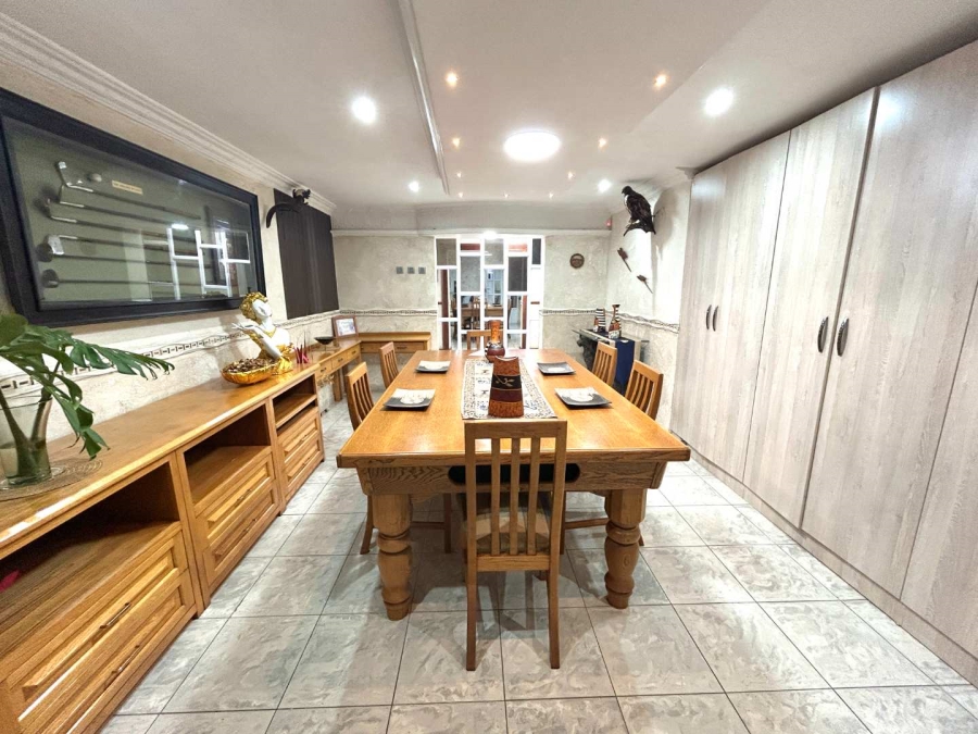 4 Bedroom Property for Sale in La Lucia KwaZulu-Natal