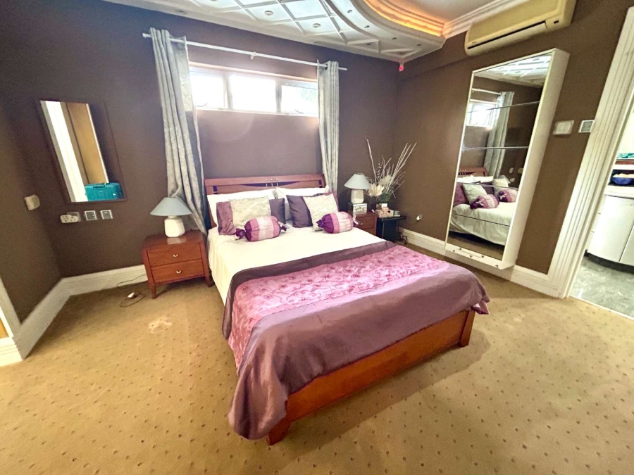 4 Bedroom Property for Sale in La Lucia KwaZulu-Natal