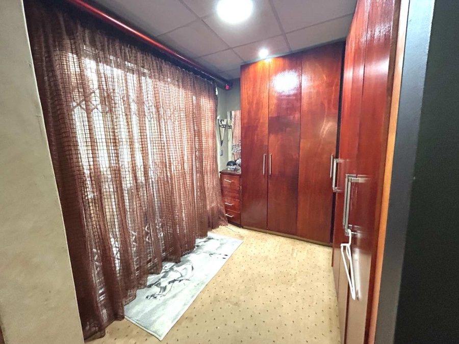 4 Bedroom Property for Sale in La Lucia KwaZulu-Natal