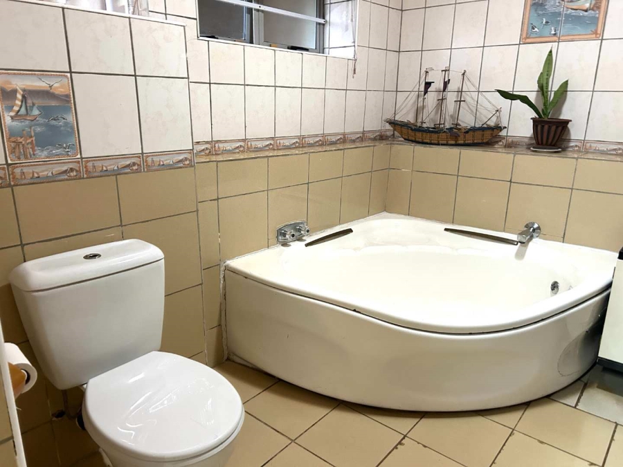 4 Bedroom Property for Sale in La Lucia KwaZulu-Natal