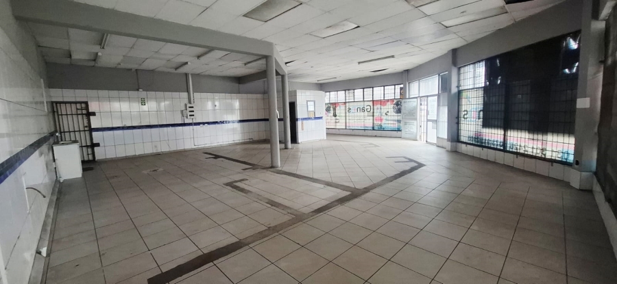 To Let Commercial Property for Rent in Warwick KwaZulu-Natal