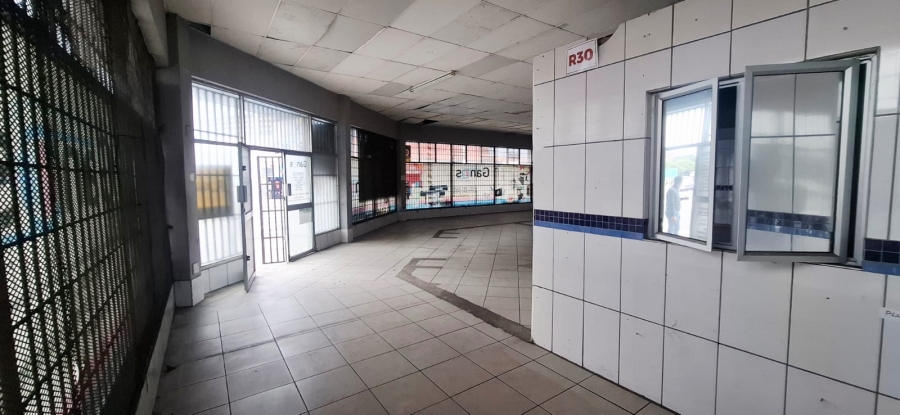 To Let Commercial Property for Rent in Warwick KwaZulu-Natal