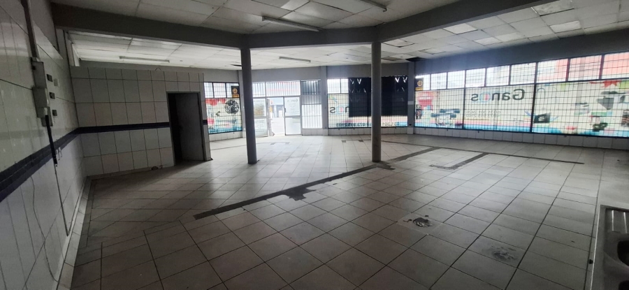 To Let Commercial Property for Rent in Warwick KwaZulu-Natal
