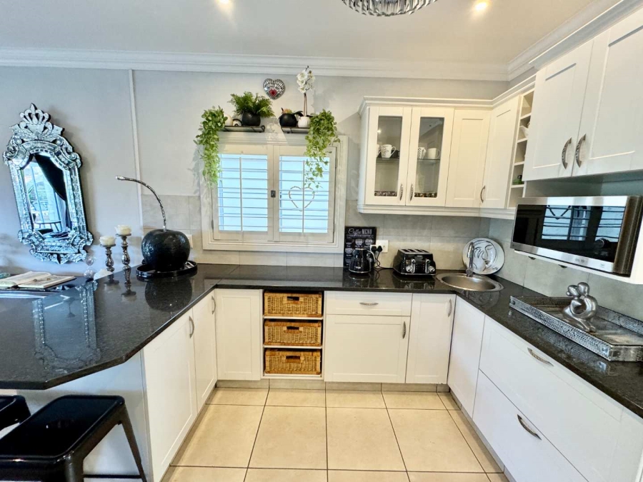 3 Bedroom Property for Sale in Durban North KwaZulu-Natal