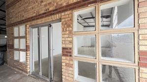 To Let Commercial Property for Rent in Newlands West KwaZulu-Natal