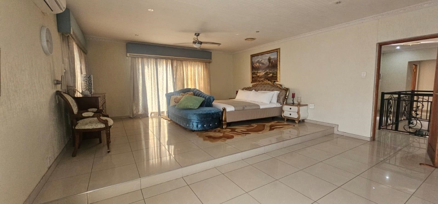 6 Bedroom Property for Sale in Meer En See KwaZulu-Natal