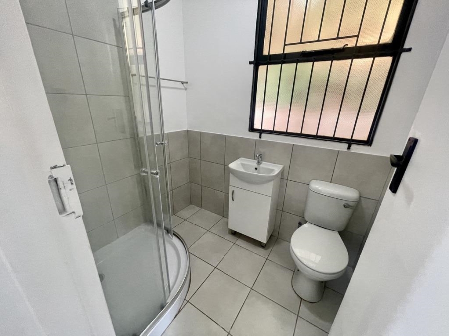 To Let 3 Bedroom Property for Rent in La Lucia KwaZulu-Natal