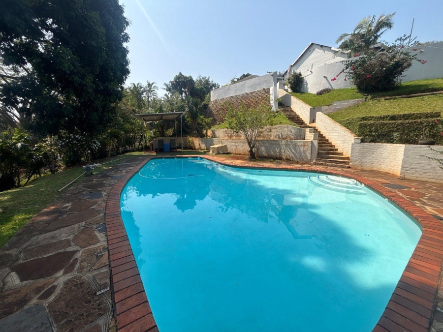 To Let 3 Bedroom Property for Rent in Kloof KwaZulu-Natal