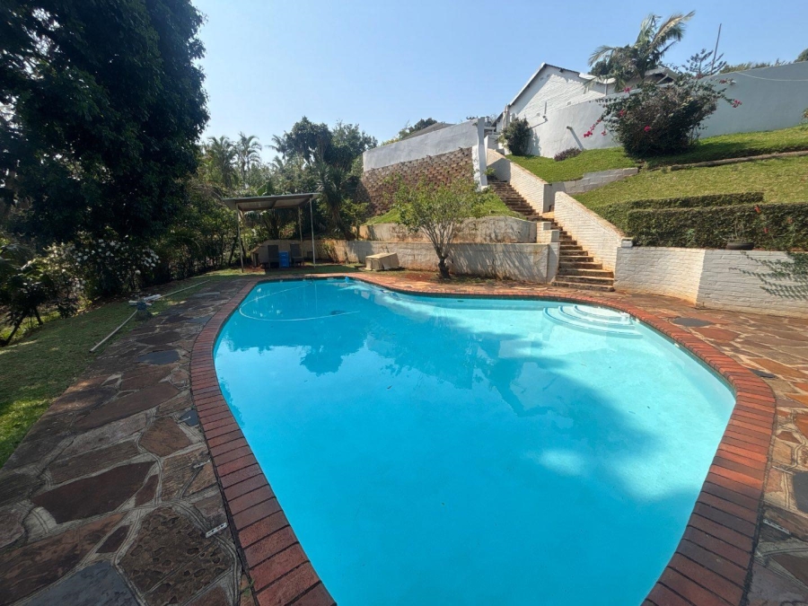 To Let 3 Bedroom Property for Rent in Kloof KwaZulu-Natal