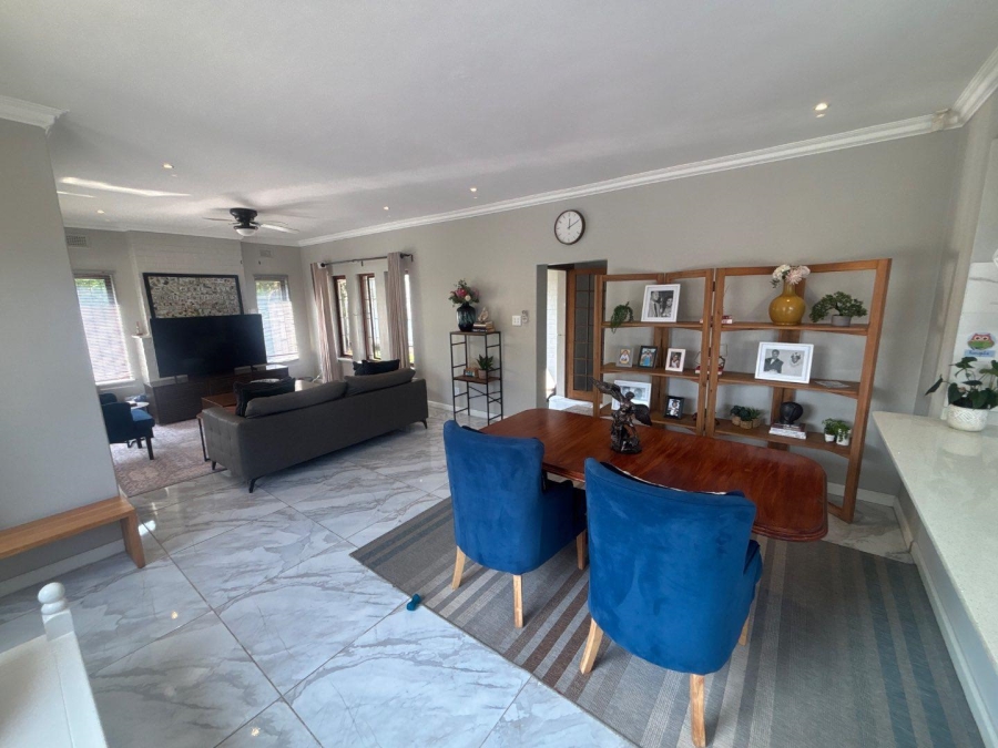 To Let 3 Bedroom Property for Rent in Kloof KwaZulu-Natal