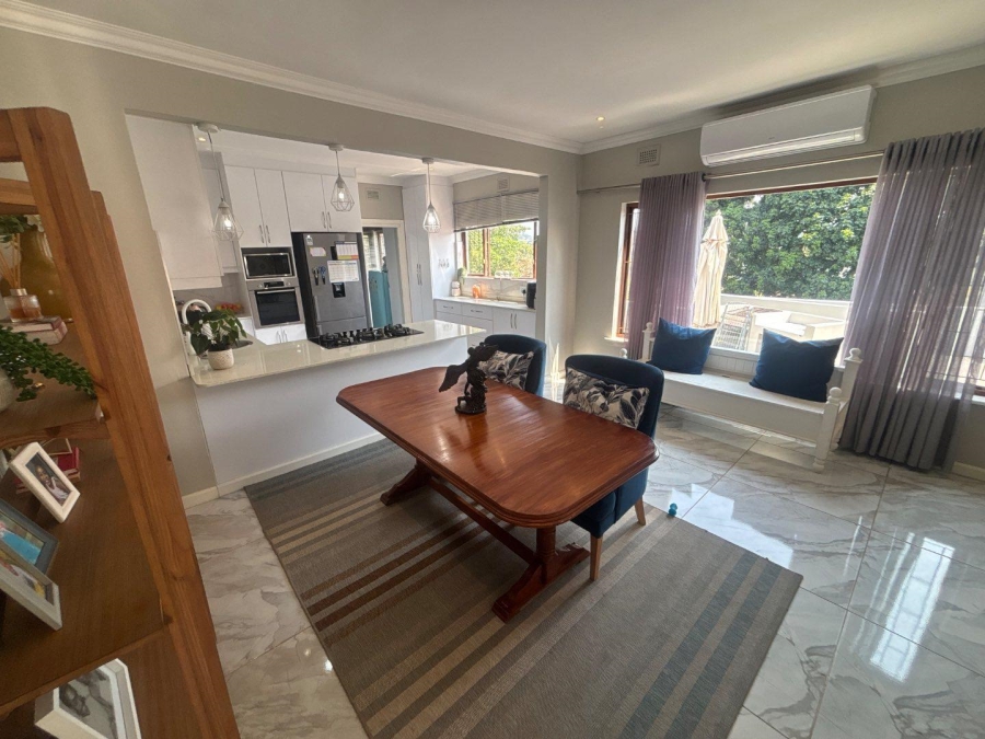 To Let 3 Bedroom Property for Rent in Kloof KwaZulu-Natal