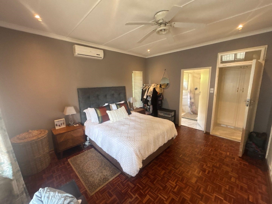 To Let 3 Bedroom Property for Rent in Kloof KwaZulu-Natal