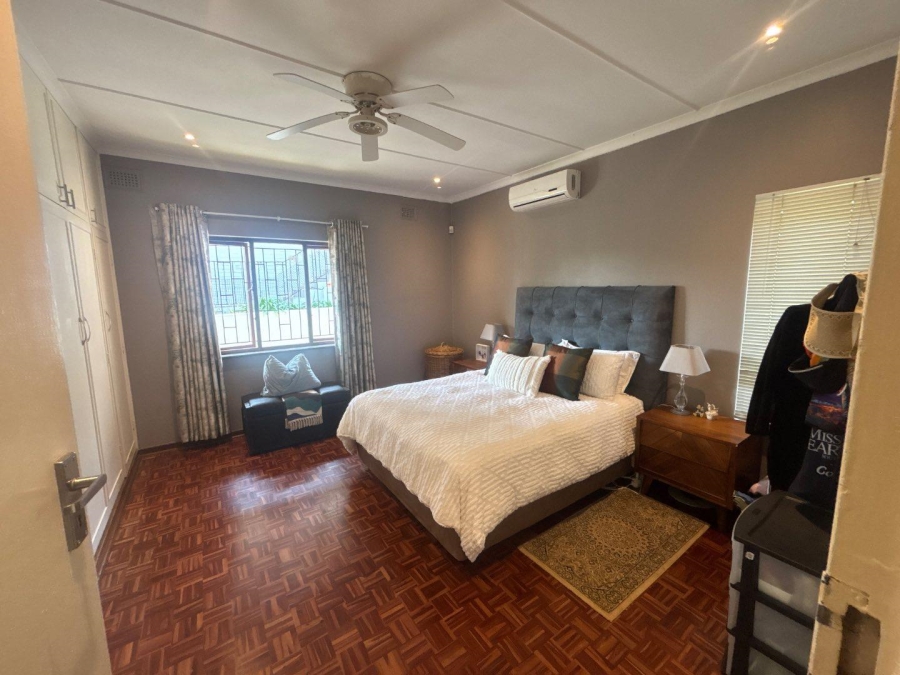 To Let 3 Bedroom Property for Rent in Kloof KwaZulu-Natal