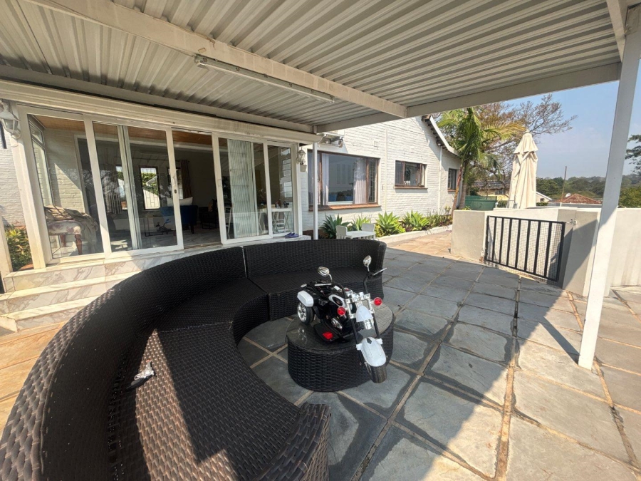 To Let 3 Bedroom Property for Rent in Kloof KwaZulu-Natal