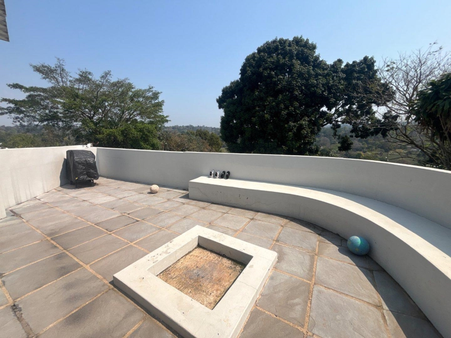 To Let 3 Bedroom Property for Rent in Kloof KwaZulu-Natal