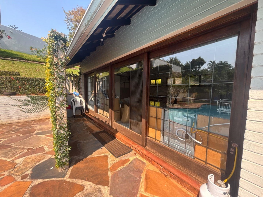 To Let 3 Bedroom Property for Rent in Kloof KwaZulu-Natal