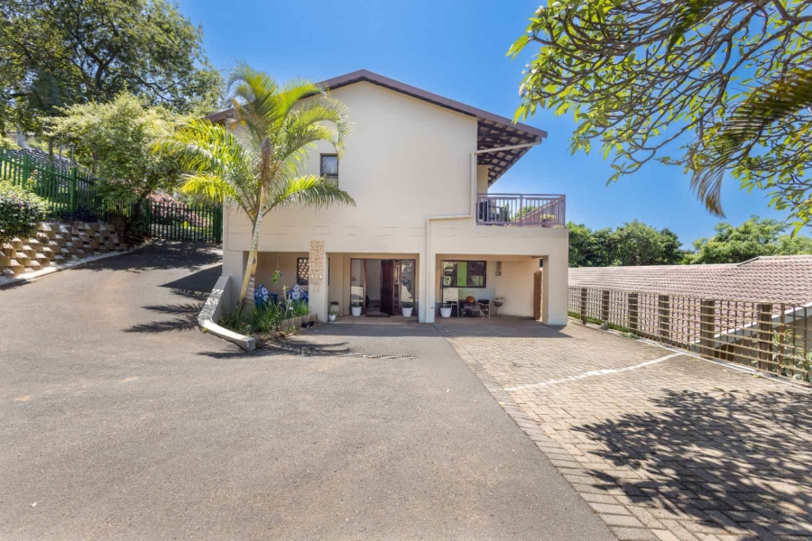8 Bedroom Property for Sale in La Lucia KwaZulu-Natal